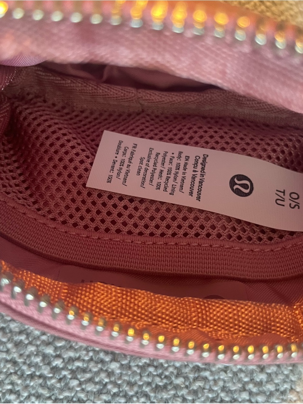 Lululemon Everywhere Belt Bag Nano - Deco Pink - Picture 6 of 8